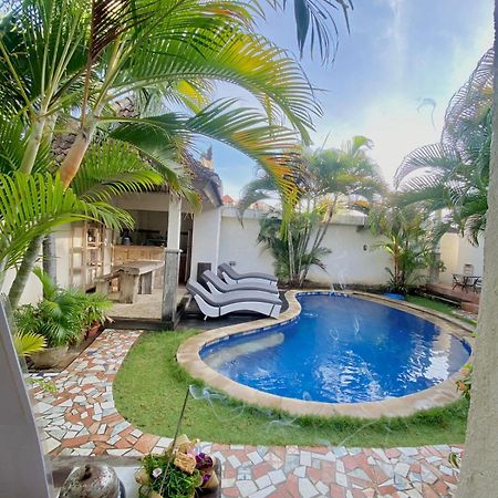Mango 5 Hotel Amed  Bagian luar foto