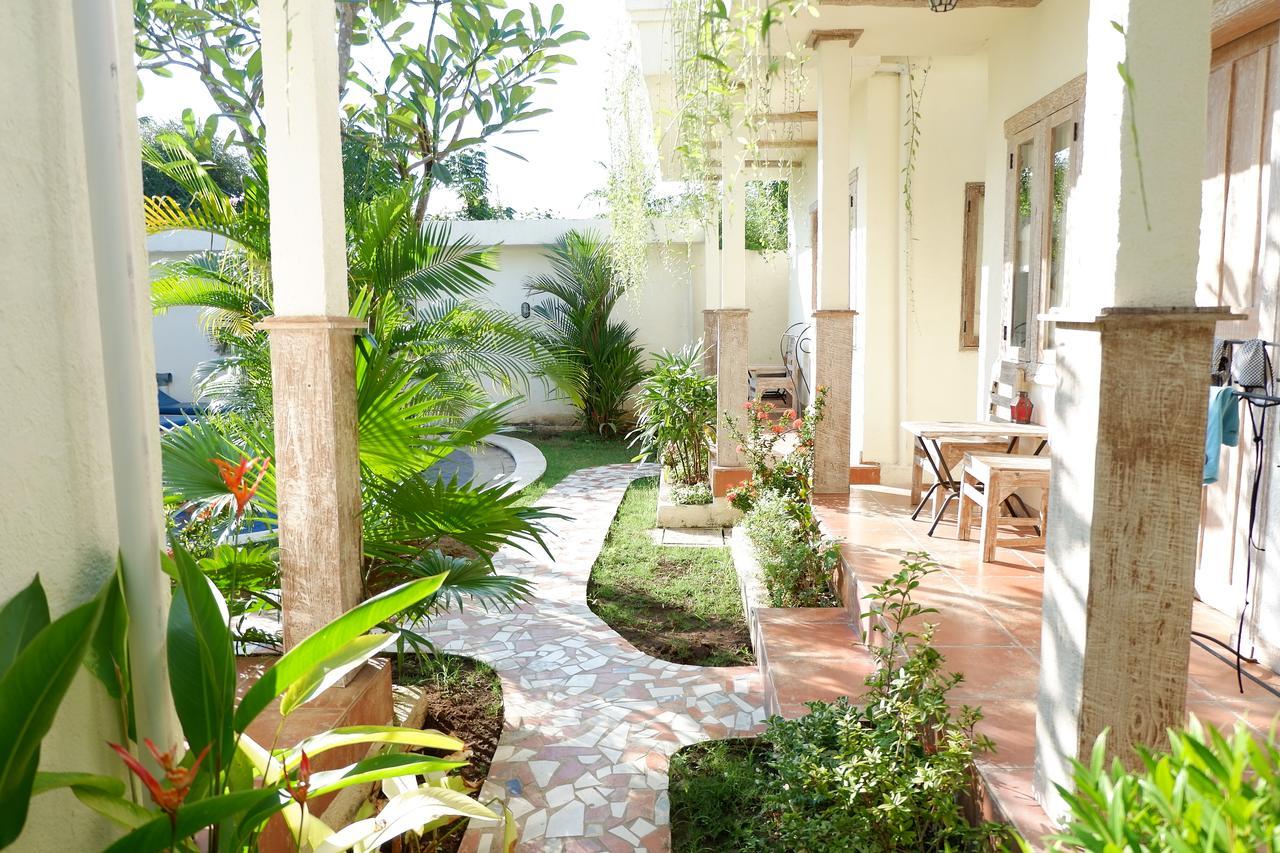 Mango 5 Hotel Amed  Bagian luar foto